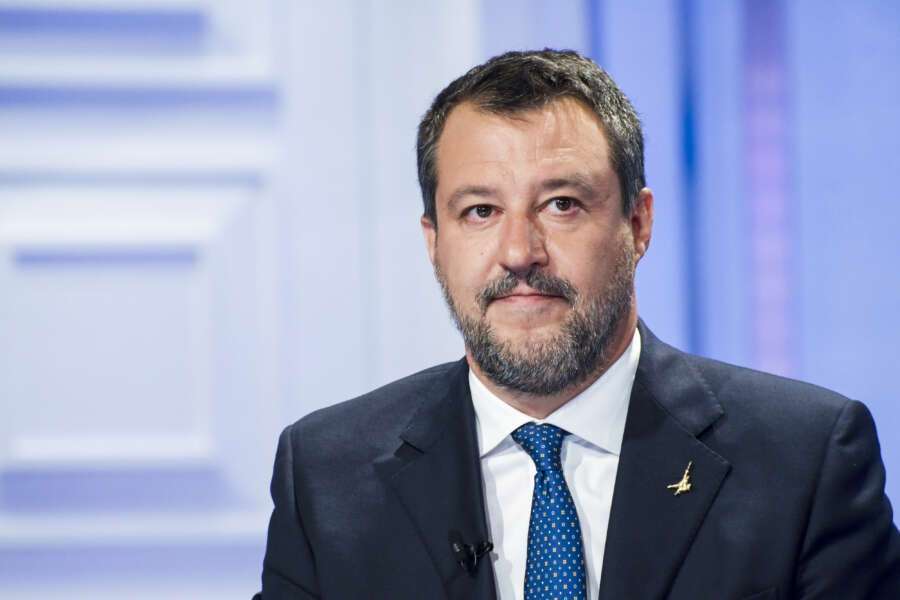 Ponte sullo Stretto, Salvini convoca i governatori di Calabria e Sicilia l’8 novembre