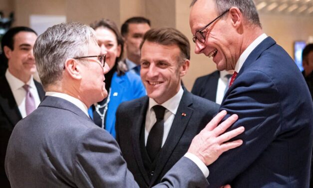 Ucraina, vertice di Londra tra i leader europei: più sostegno a Kiev e nuove pressioni sulla Russia